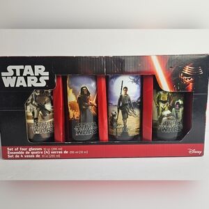 Disney Star Wars The Force Awakens 4pc 10oz Glass Set – 2020 Star Wars Celebrati